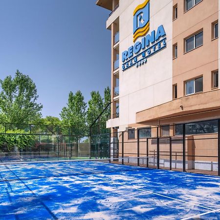 4อาร์ กรัน เรจีนา Hotel ซาลอว์ ภายนอก รูปภาพ
