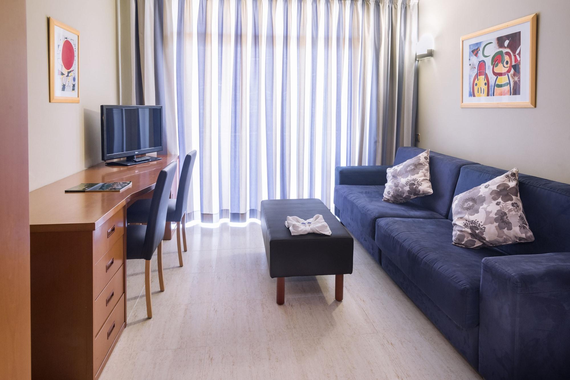 4อาร์ กรัน เรจีนา Hotel ซาลอว์ ภายนอก รูปภาพ