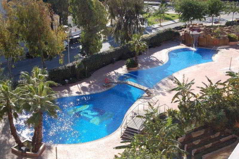4อาร์ กรัน เรจีนา Hotel ซาลอว์ ภายนอก รูปภาพ